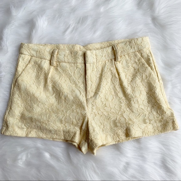 Pants - 🎀Yellow lace shorts